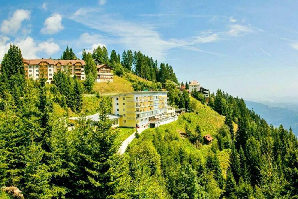 Kozma Apartment Gerlitzen Kanzelhohe Buitenkant foto